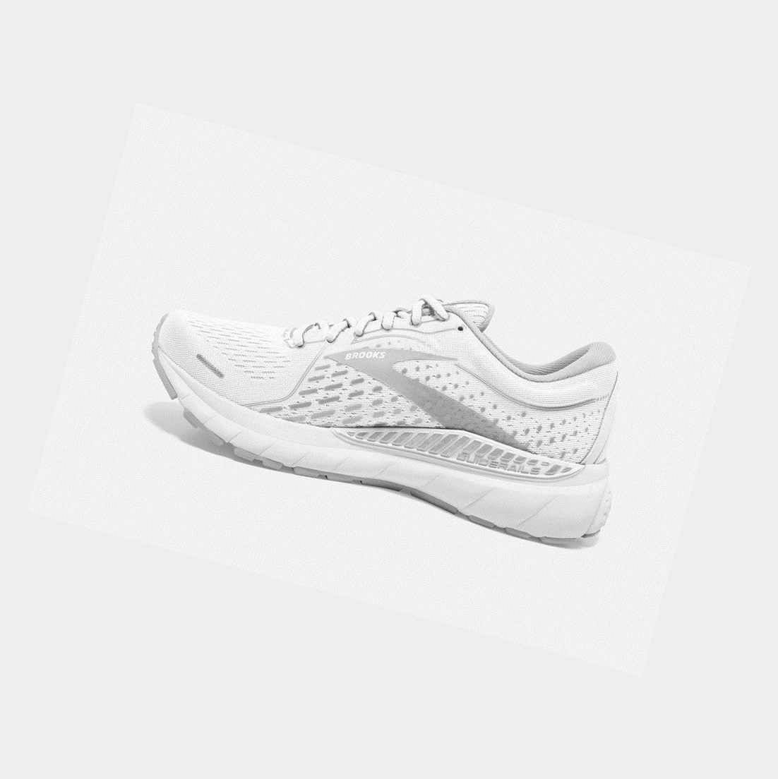 Women's Brooks Adrenaline GTS 21 Walking Shoes White / Grey / Silver | 3417AQDUX